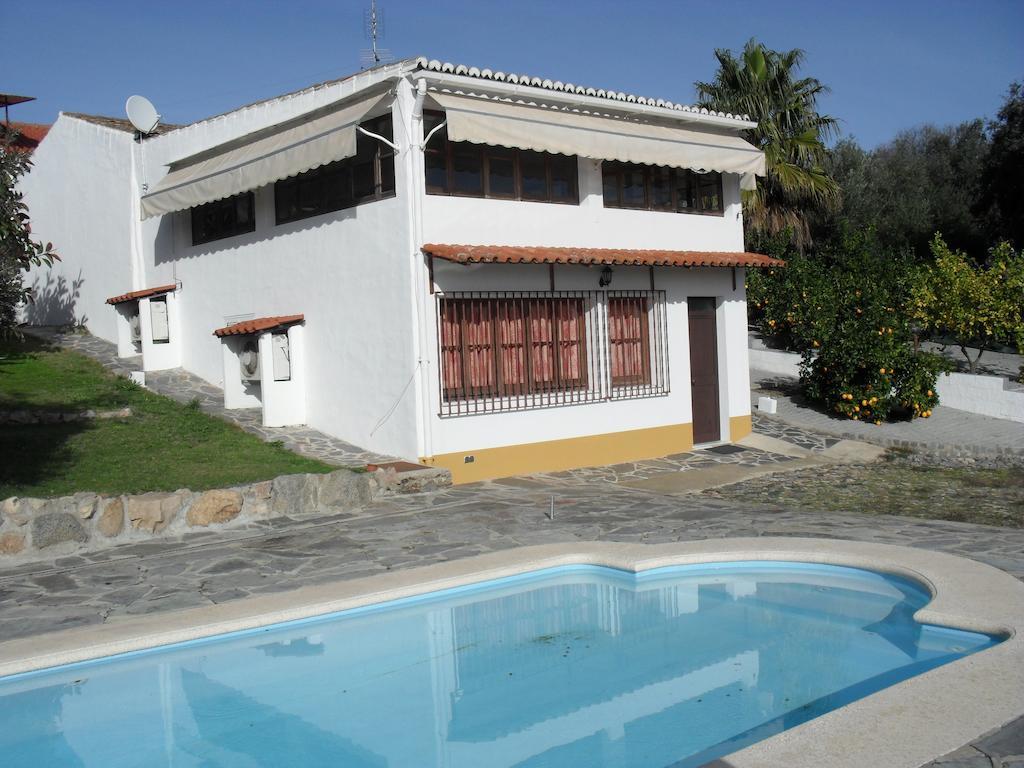 レゲンゴス・デ・モンサラーシュ Casa De Campo Quinta Sao Jorgeヴィラ エクステリア 写真